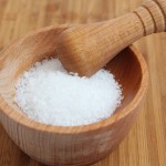 食品表示法施行により成分表の「ナトリウム」表記は「食塩相当量」に統一される